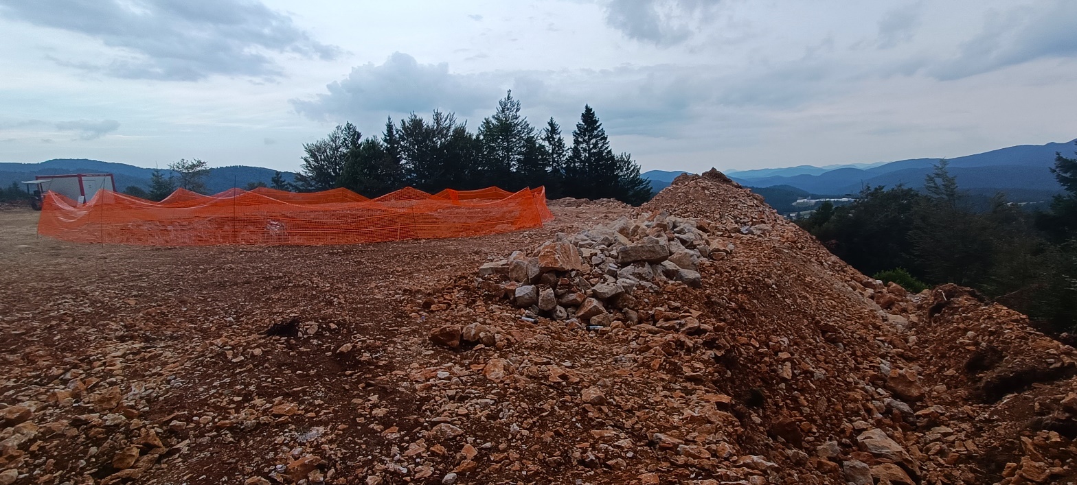 Slika, ki vsebuje besede na prostem, nebo, oblak, narava

Opis je samodejno ustvarjen