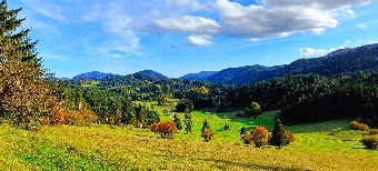 Slika, ki vsebuje besede pokrajina, na prostem, trava, nebo

Opis je samodejno ustvarjen